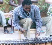 Yaya DIABATE, artiste, musicien, auteur, compositeur, chanteur né le 25 juillet 1973 à Lidara province de Kédougou, Burkina Faso